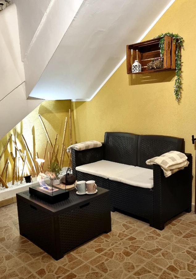 La Terrazza Dei Nonni Apartment Torre Specchia Ruggeri Bagian luar foto